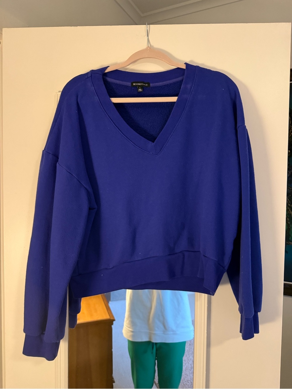 Beyond Yoga Royal Blue V-Neck Cropped Sweatshirt Set